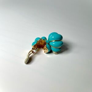 Vintage Ciner Turquoise and Gold Women's Earrings